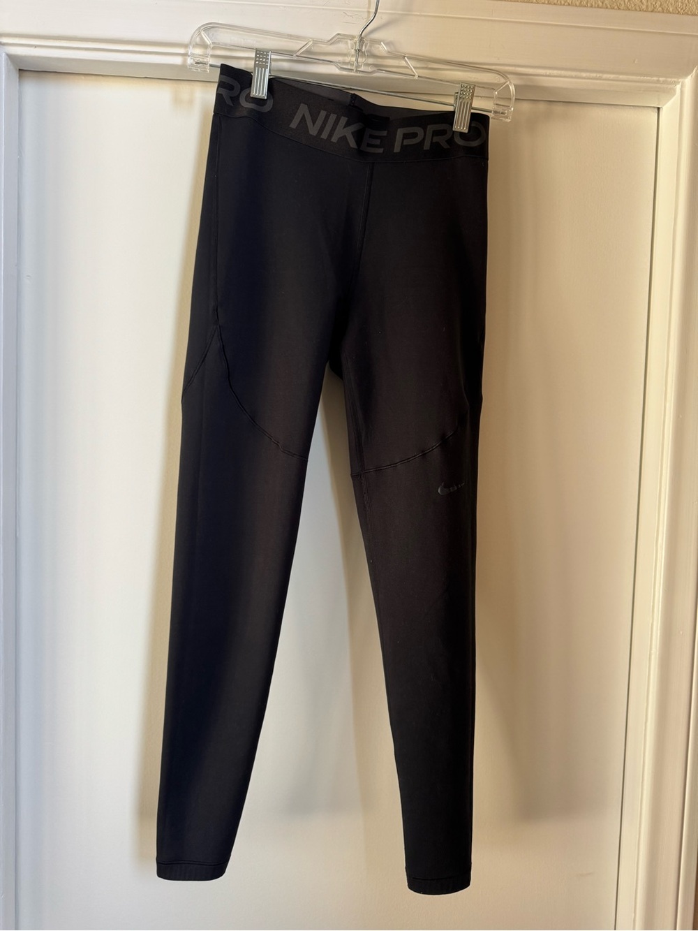 Nike Pro Black Compression Leggings Estimated Size Small